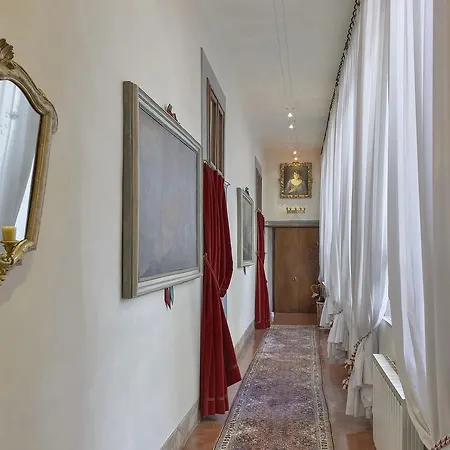 Daire Maggio Palace Halldis Floransa